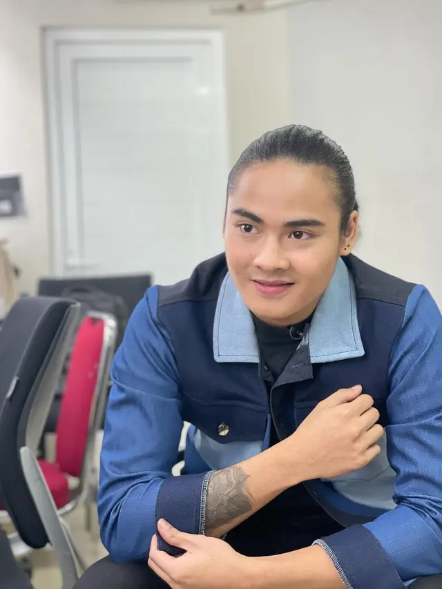 Ikuti Jejak Sang Ayah, Ini 6 Potret Renaga Tahier Anak Ferdy Vokalis Element