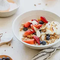 ilustrasi oatmeal/Photo by Dani Rendina on Unsplash