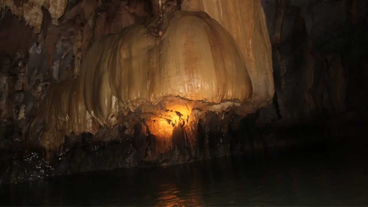 Sungai Bawah Tanah