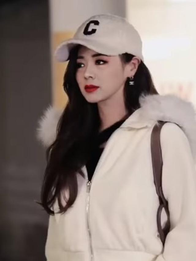 6 Editan Foto Soimah Paling Absurd Ini Bikin Ketawa Lepas, Kocak