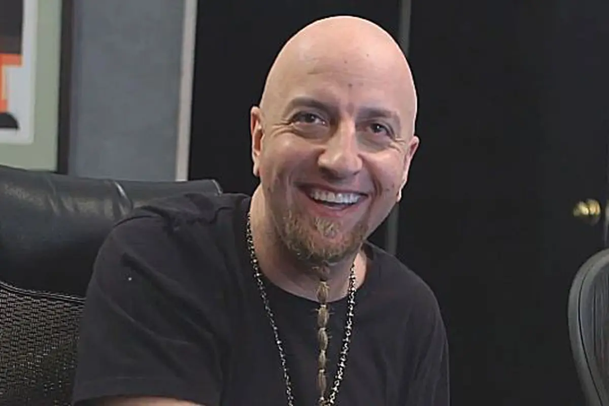 Bassist Band `System of a Down` Garap Musik Mortal Kombat X