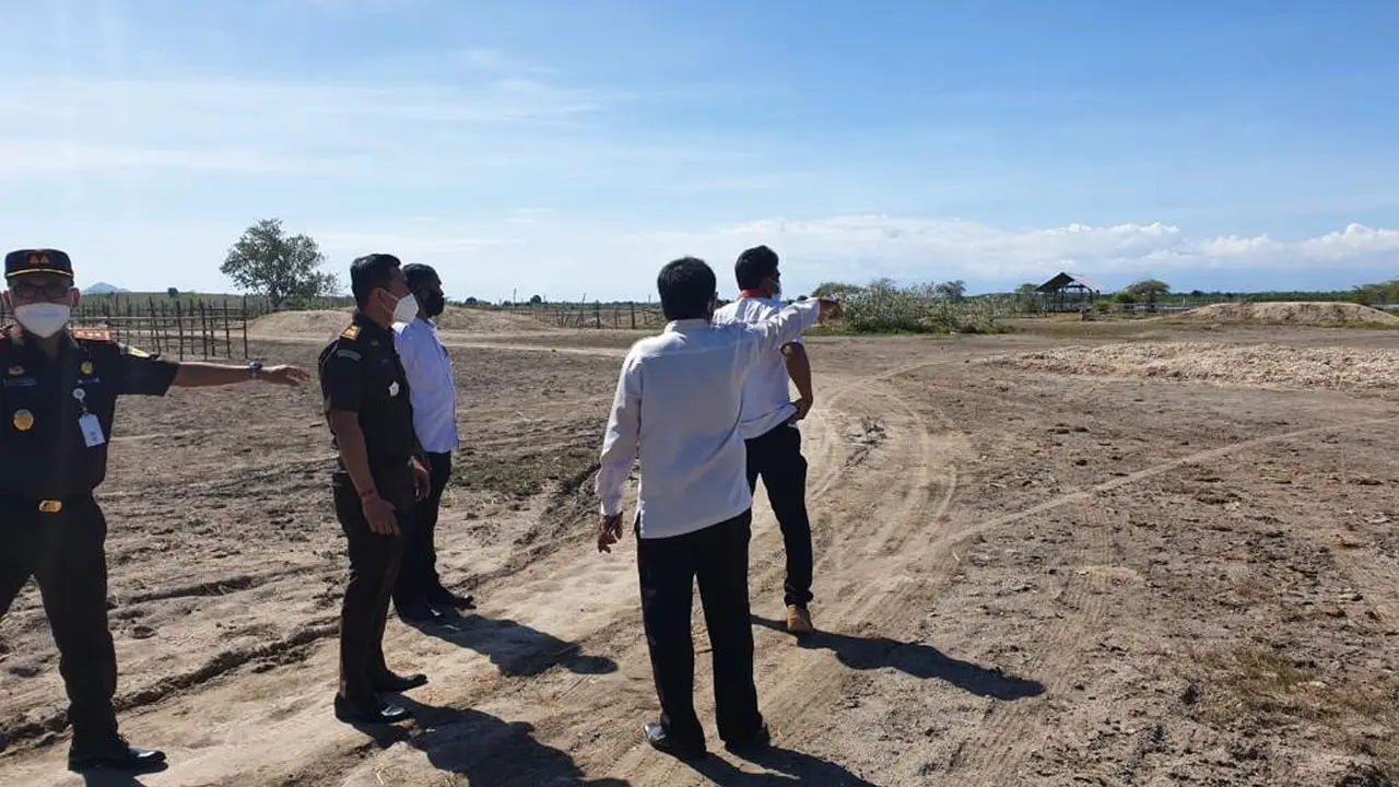 Kejaksaan Agung menyita aset milik tersangka kasus korupsi di PT Asabri, Benny Tjokrosaputro di Sumbawa