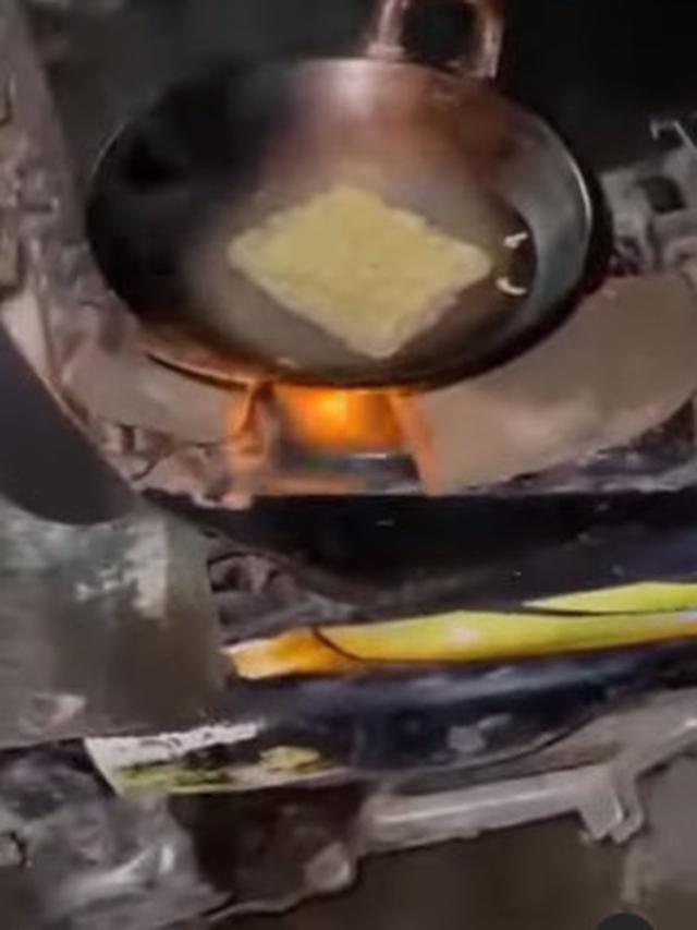 Kumpulan Potret Penyalahgunaan Sepeda Motor, Insinyur Pabrikan Dijamin Menangis Melihatnya (Instagram/@unconditionaldesign)