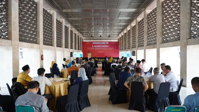 PT Pos Indonesia (Persero) atau PosIND bekerja sama dengan PT Treetan Nusantara Network menghadirkan layanan umrah dan wisata halal.