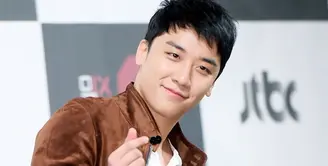 Saat ini T.O.P, Taeyang, G-Dragon, dan Daesung sedang menjalankan tugas wajib militer. Dan hanya Seungri saja yang masih beraktivitas di dunia hiburan. (Foto: soompi.com)