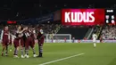 Pemain West Ham melakukan selebrasi setelah Mohammed mencetak gol kelima tim ke gawang Freiburg pada laga leg kedua 16 besar Liga Europa 2023/2024 di London Stadium, Inggris, Jumat (15/03/2024) dini hari WIB. (AFP/Ian Kington)