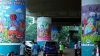 Festival Mural yang diadakan di Stasiun Gambir, Jakarta, Sabtu (30/8/14). (Liputan6.com/Faisal R Syam) 