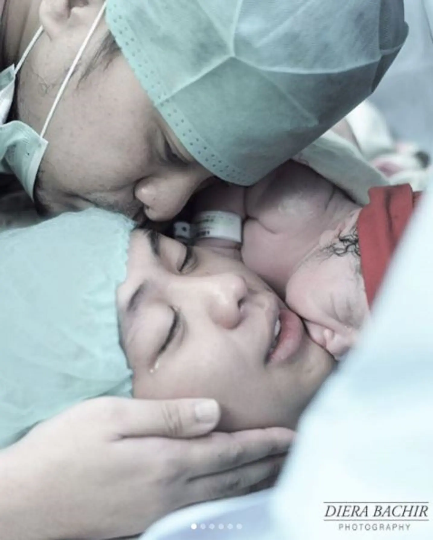 Oki Setiana Dewi melahirkan anak ketiganya (Instagram/@dierabachir)