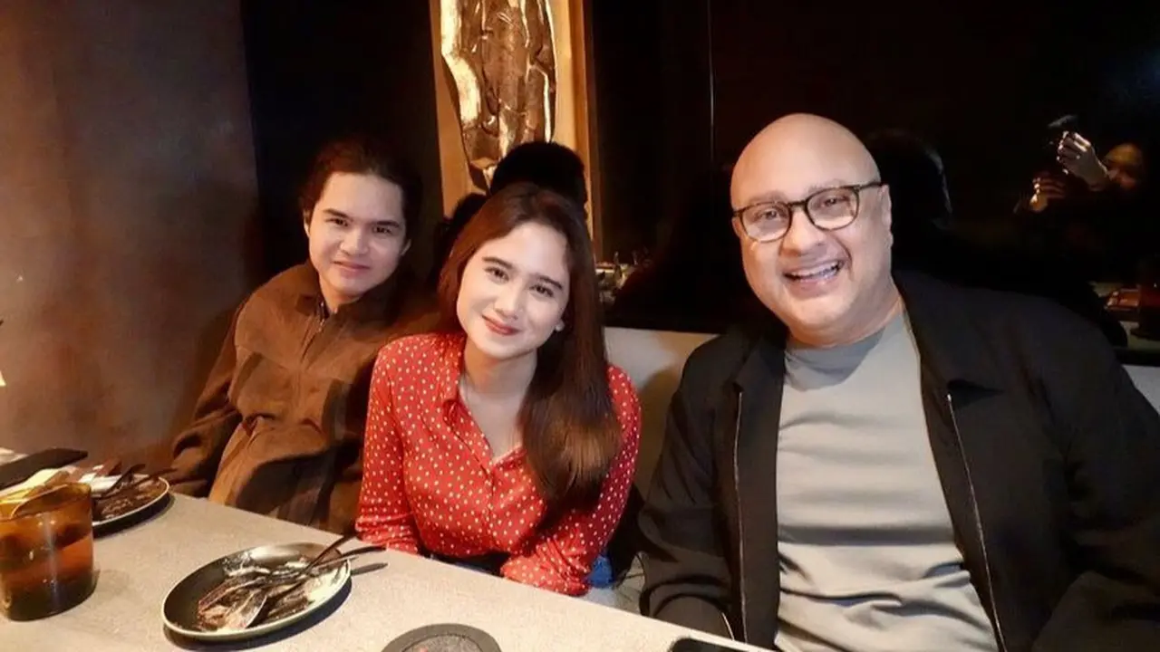 Gaya “Calon Menantu” Maia Estianty