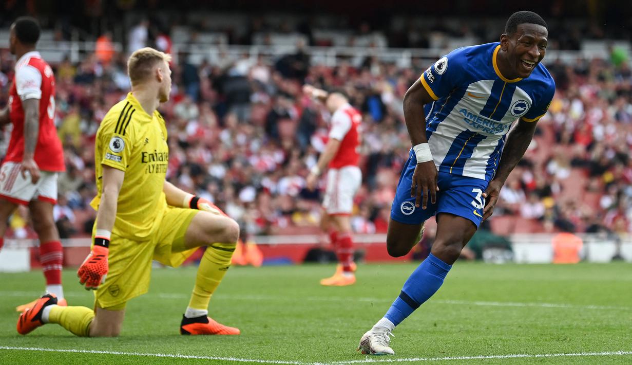 Pervis Estupinan yang kini menjalani musim keduanya bersama Brighton and Hove Albion di Premier League, sebelumnya tercatat pernah membela satu klub lagi di Premier League, yaitu Watford. Namun bersama Watford yang dibelanya mulai 2016/2017 hingga 2019/2020 ia sama sekali tak pernah bermain karena selalu dipinjamkan ke beberapa klub di Spanyol, mulai kasta kedua hingga di LaLiga. (AFP/Glyn Kirk)