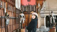 Potret Maudy Ayunda dan Liburan di Inggris, Kunjungi Kebun Rumah Adik Ipar (Sumber: Instagram/maudyayunda)