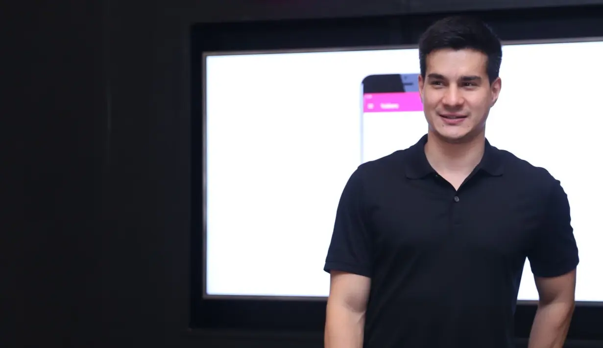 Yang belum lama ini tertangkap akibat narkoba, seperti Dhawiya Zaida, Roro Fitria, Fachri Albar dan Jennifer Dunn membuatnya sedih lantaran teman-temannya tak lagi memikirkan kesehatannya. (Nurwahyunan/Bintang.com)