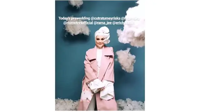 Gaya Cut Meyriska dan Roger Danuarta Saat Lakukan Pemotretan, Diduga Prewedding
