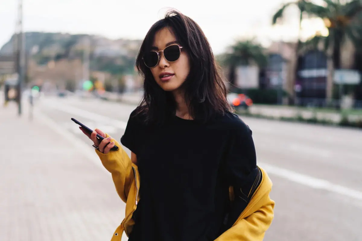 Ingin Tampil Kece dengan Outfit Berwarna Hitam? Ini Dia Tipsnya!