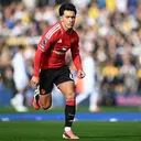 Lisandro Martinez Cedera, Manchester United Krisis Bek Lawan Como