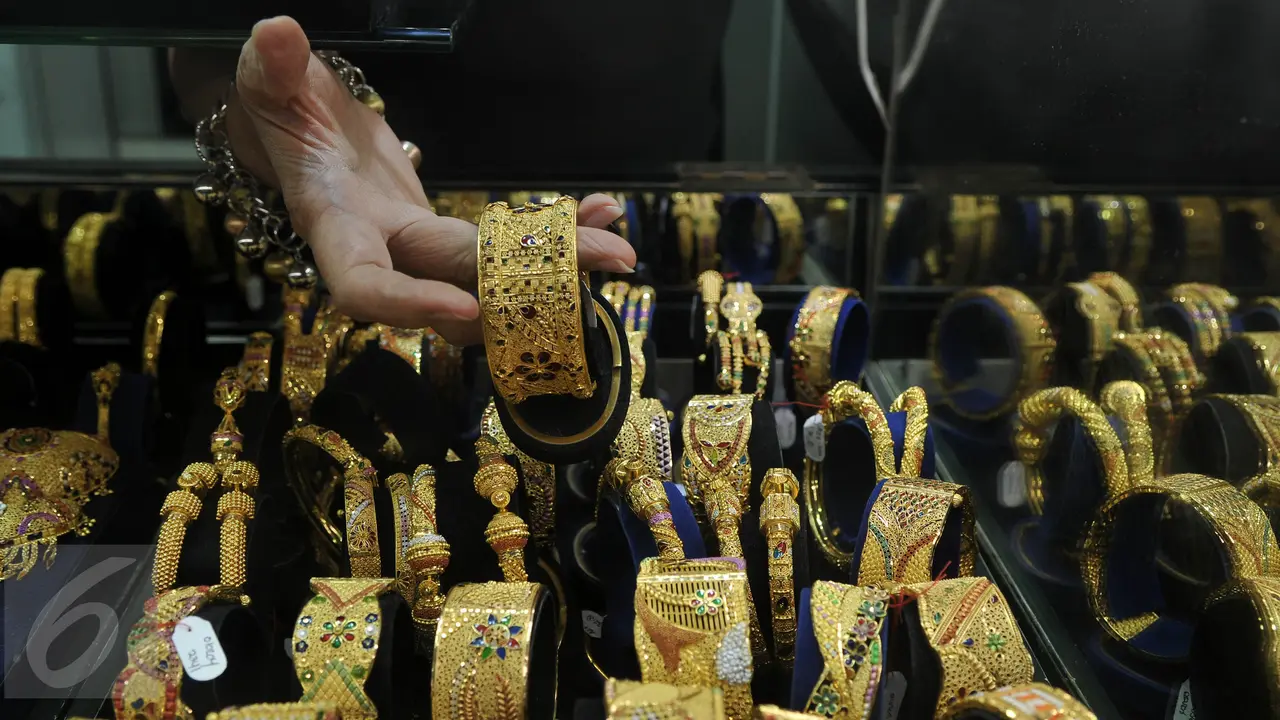 20150903-Harga Emas Antam Stabil di Rp560.000/Gram-Jakarta