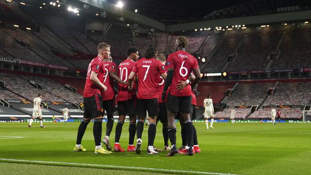 FOTO: Manchester United Bantai AS Roma 6-2 di Old Trafford