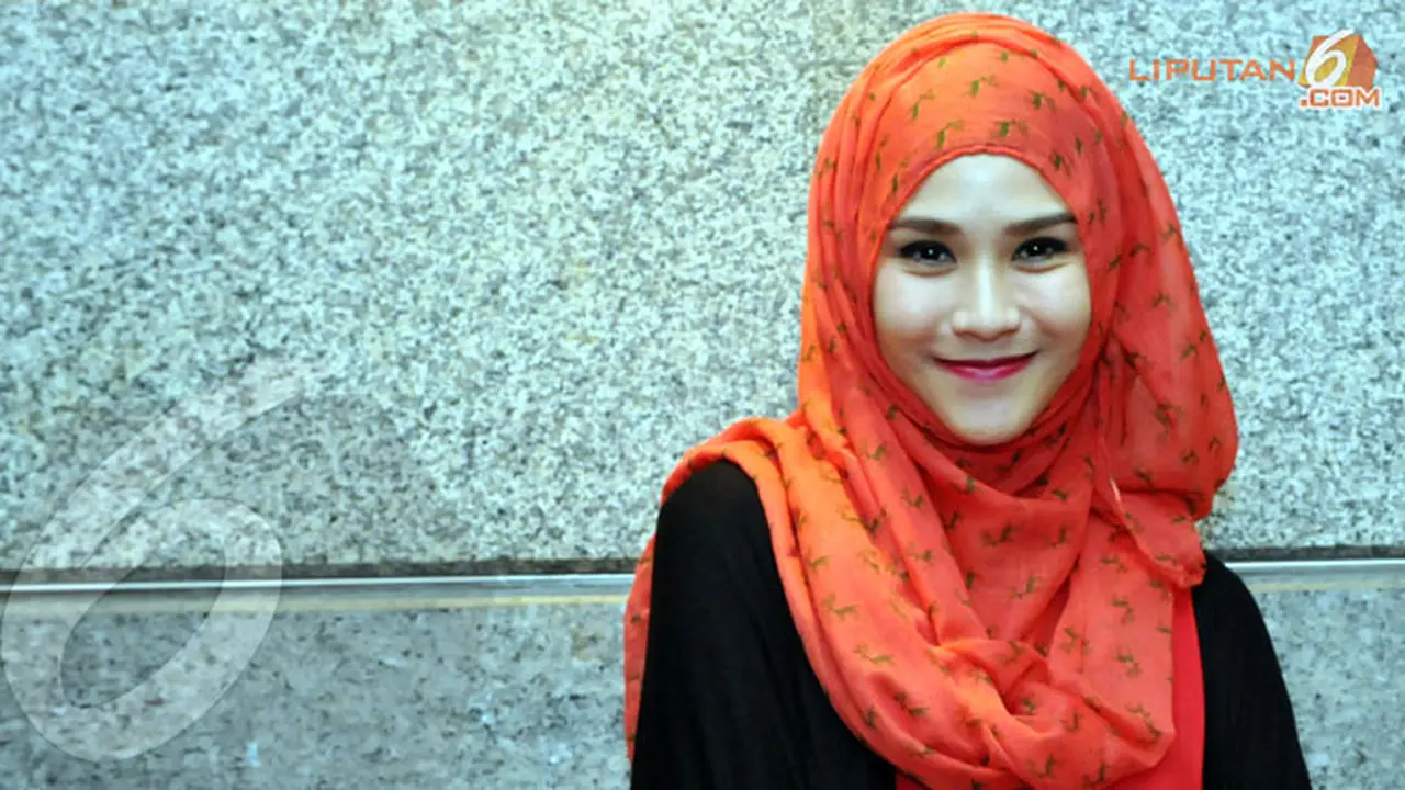 zaskia-cantik-131119b.jpg