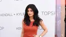 Berbeda dengan kedua kakaknya, Khloe dan Kim Kardashian yang pernikahannya ditayangkan secara langsung di televisi, Kylie hanya ingin pernikahannya diadakan di kediamannya. (AFP/Bintang.com)