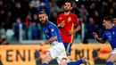 Italia dan Spanyol harus puas bermain imbang 1-1 dalam laga lanjutan Grup G kualifikasi Piala Dunia 2018 di Juventus Stadium, Jumat (7/10/2016) dini hari WIB. Daniele De Rossi mencetak gol Italia. (AFP/Marco Bertorello)