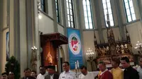 Keliling Gereja Jelang Natal, Anies: Terima Kasih Jemaat Jaga Perdamaian