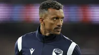 Luis Nani. Sayap kiri Portugal yang saat Euro 2008 berusia 21 tahun ini tampil dalam 3 laga Timnas Portugal, di mana ia hanya duduk di bangku cadangan saat laga menghadapi Republik Ceska pada matchday kedua Grup A dengan skor akhir 3-1 untuk kemenangan Portugal. Ia menorehkan 1 assist sepanjang turnamen yaitu saat kalah 2-3 dari Jerman di babak perempatfinal. Kini di usianya yang telah menginjak 35 tahun ia masih aktif bermain bersama Melbourne Victory yang baru dibelanya di awal musim 2022/2023. (AFP/George Salpigtidis)