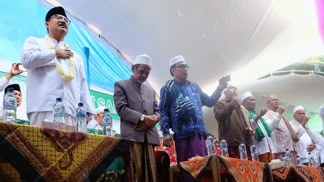 Ikrar Relawan Gus Ipul-Puti Sapu Jagat untul Pilkada Jatim 2018