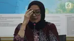 Komisioner KPU RI, Evi Novida Ginting saat memberi keterangan terkait pernyataan sikap KPU RI terhadap putusan DKPP di Gedung KPU RI, Jakarta, Kamis (19/3/2020). Evi Novida Ginting menyatakan keberatan dan akan mengajukan gugatan atas putusan DKPP. (Liputan6.com/Helmi Fithriansyah)