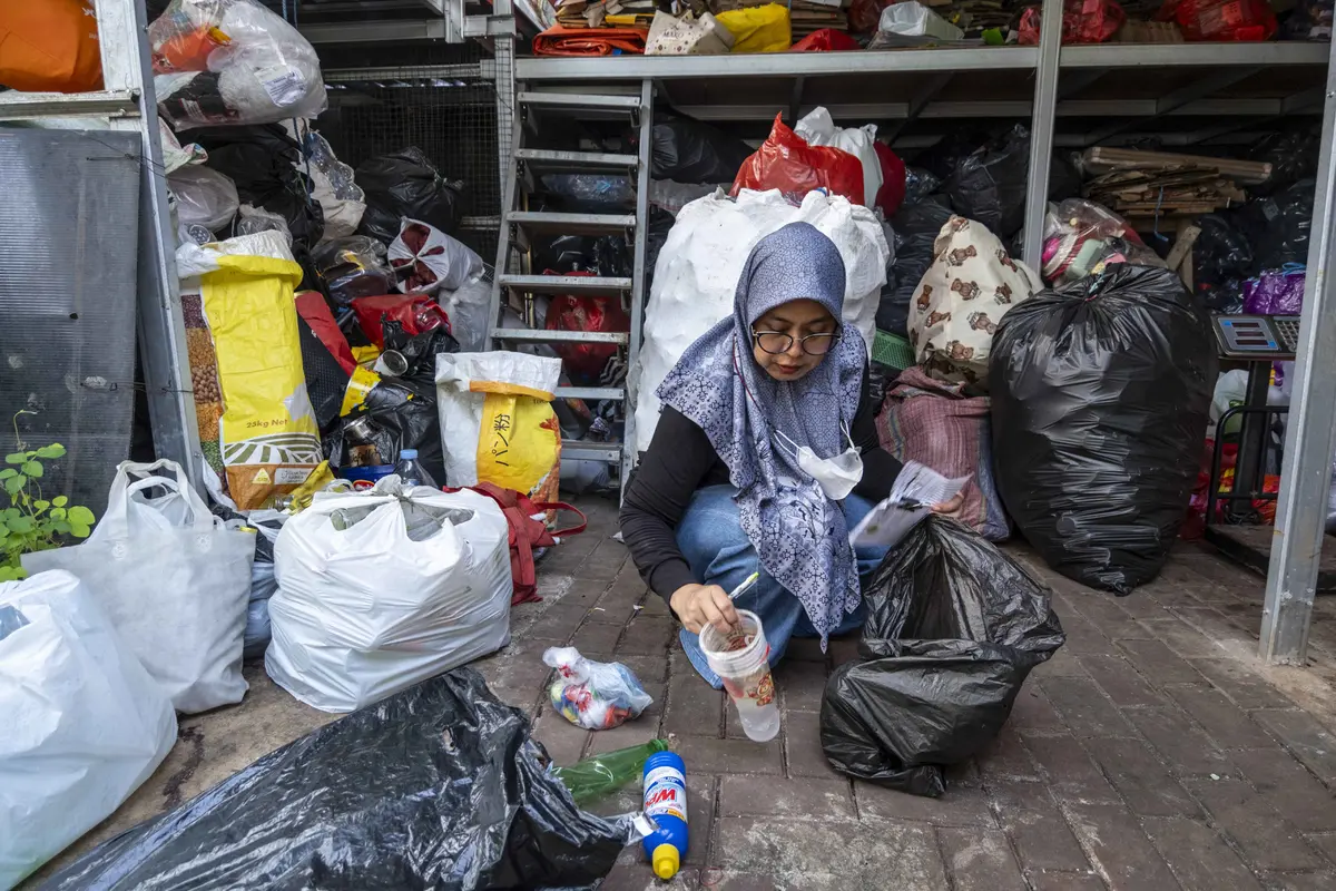 Warga Jakarta Wajib Pilah Sampah dari Rumah