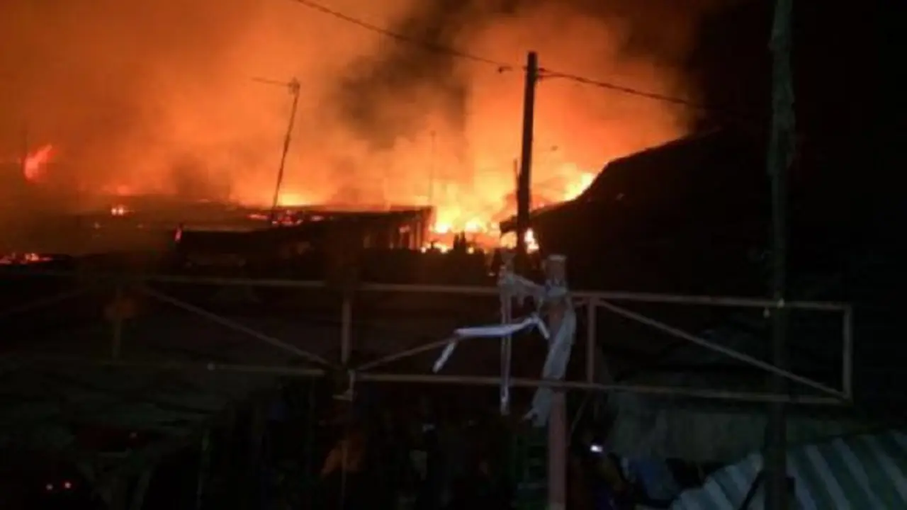 Pasar Cilamaya Karawang Ludes Terbakar