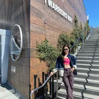 Melihat inspirasi outfit Mikha Tambayong saat liburan di Amerika Serikat (instagram/mikhatambayong)