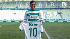 Egy Maulana Vikri melakoni laga debut bersama Lechia Gdansk di kompetisi kasta tertinggi Polandia (Ekstraklasa).
