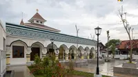 Masjid Baitul Arham di Kabupaten Sumenep, Madura, Jawa Timur. (Foto: Kementerian PUPR)