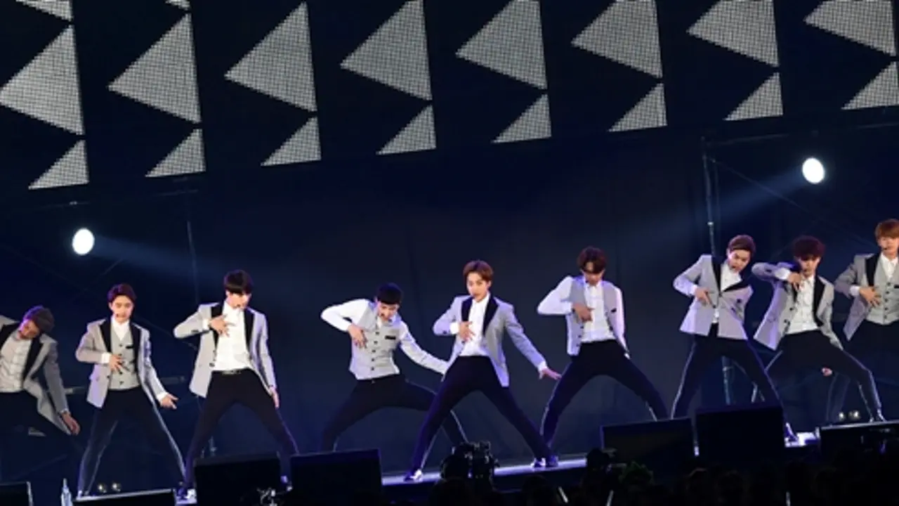 EXO