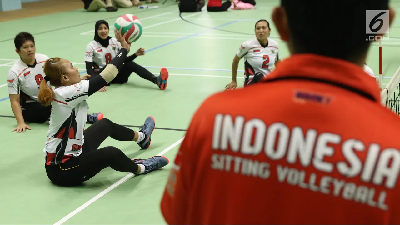 Atlet Voli Duduk Putri Indonesia Matangkan Latihan