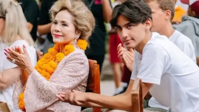 Dewi Soekarno (Instagram/uwutimeline)