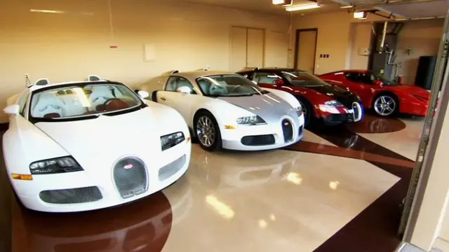 5 Selebriti yang Punya Bugatti Veyron