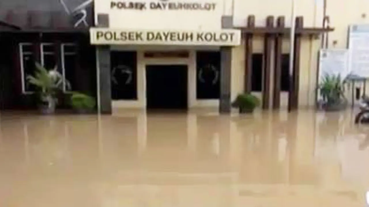Segmen 2: Sel Tahanan Terendam Banjir hingga Naiknya Iuran BPJS  