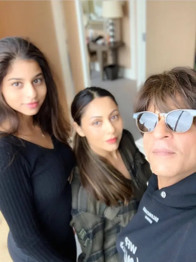 6 Pesona Suhana Khan, Putri Shahrukh Khan yang Beranjak Dewasa