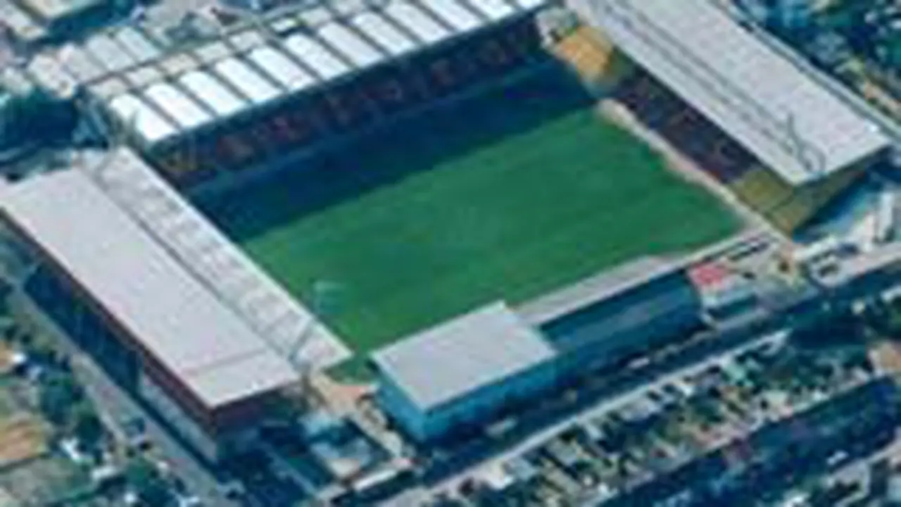 img_vicarage-road.jpg