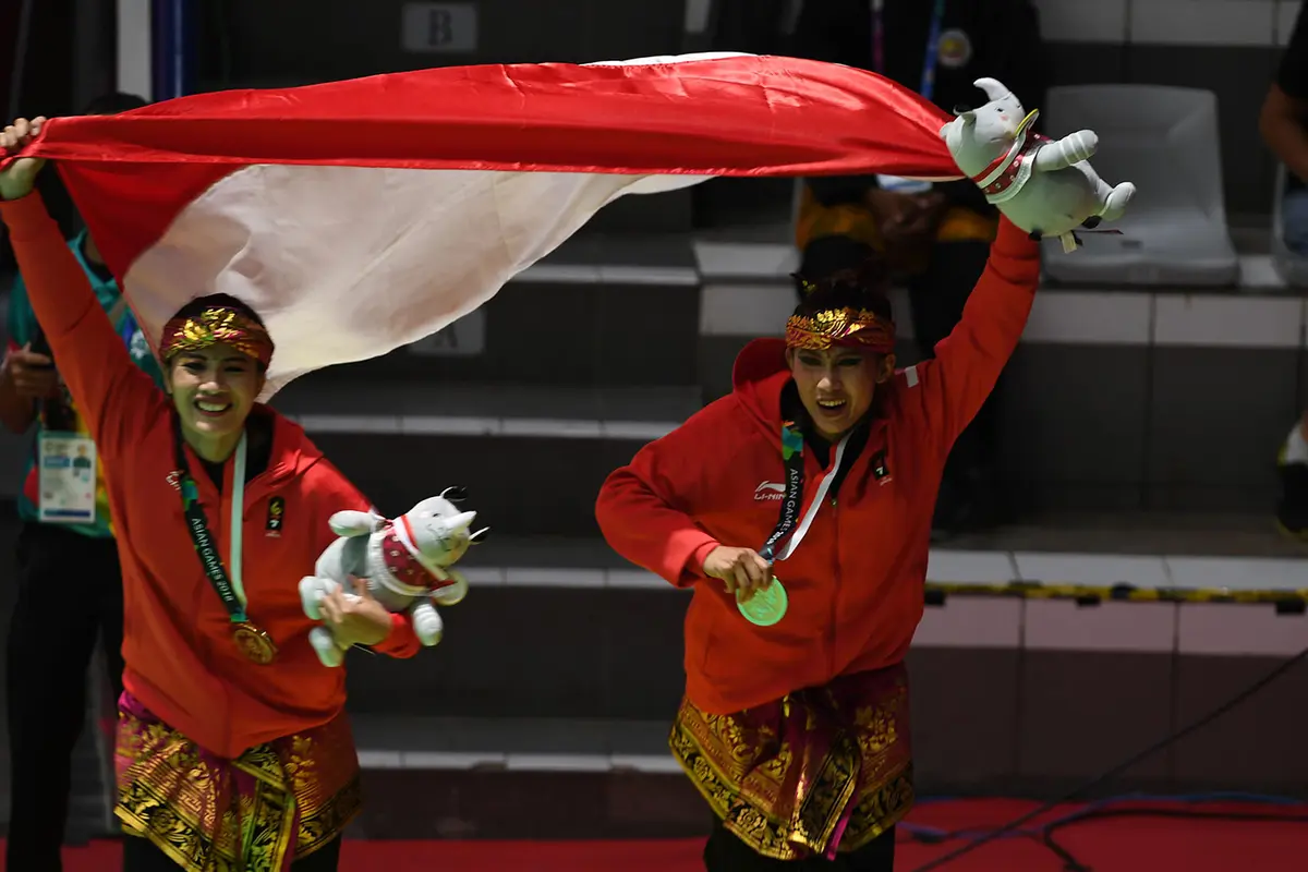 Pasangan pesilat Indonesia, Ayu Sidan Wilantari dan Ni Made Dwiyanti