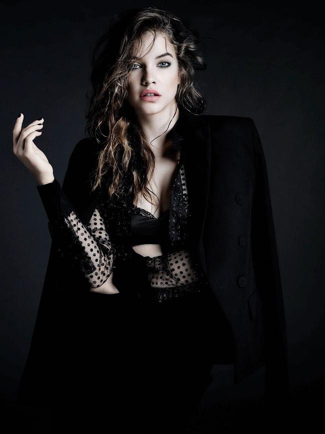 L'Oreal Paris baru saja memperkenalkan rangkaian produk lipstik terbarunya untuk melengkapi penampilan anggun Anda.