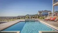 Rekomendasi villa dengan fasilitas private pool untuk liburan di Puncak terbaru 2024 (pexels/pixabay).