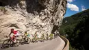 Para pebalap beraksi di Etape 2 (Cluses - Saint-Vulbas) lomba balap sepeda Dauphine Criterium, (6/6/2016). (AFP/Lionel Bonaventure)