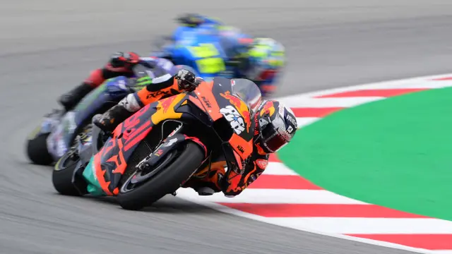 Foto MotoGP: Miguel Oliveira Podium di Grand Prix Catalunya, KTM Semakin di Depan