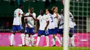 Menit 84, Austria mendapat hadiah penalti setelah Arthur Theate melakukan pelanggaran. Eksekusi Sabitzer sukses mengubah kedudukan menjadi 3-2. Sayangnya, skor itu bertahan hingga bubaran dan Belgia lolos lebih dulu ke Piala Eropa 2024. (AP Photo/Florian Schroetter)