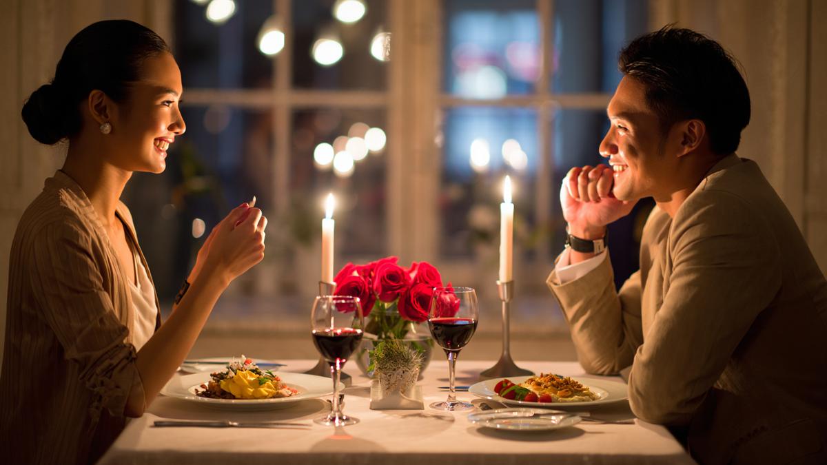 7 Hadiah Buat Cewek Bikin Baper dan Makin Sayang