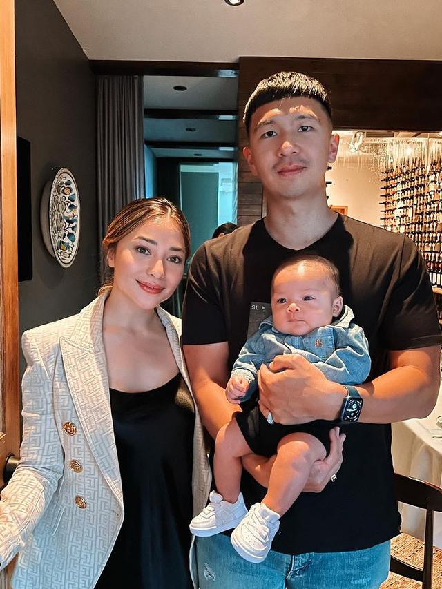 Nikita Willy, Indra Priawan dan Baby Izz. (Foto: Instagram/nikitawillyofficial94)