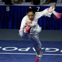 Tampil di Kuala Lumpur Convention Centre (KLCC), pewushu andalan Indonesia, Lindswell Kwok mencatat sejarah. (Liputan6.com/Helmi Fithriansyah)