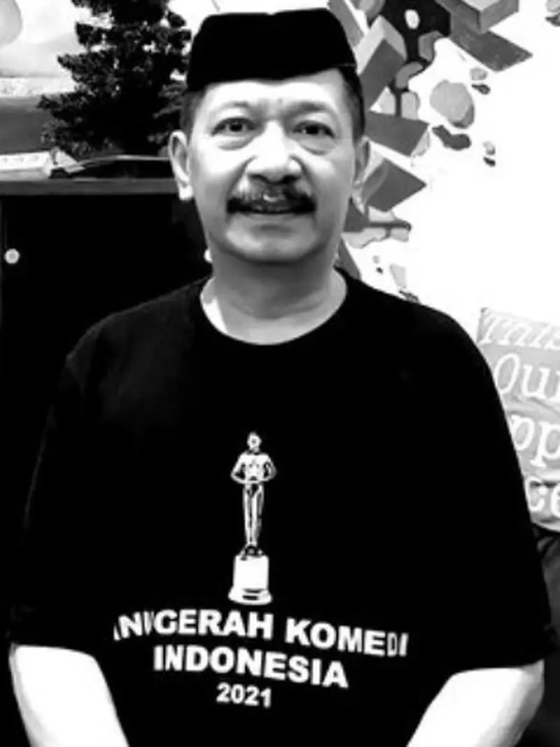 Kabar duka kembali datang dari dunia hiburan Tanah Air. Kali ini, komedian Polo Srimulat meninggal dunia pada Rabu 6 Maret 2024 di Rumah Sakit Ana Medika Bekasi, Jawa Barat (Jabar).